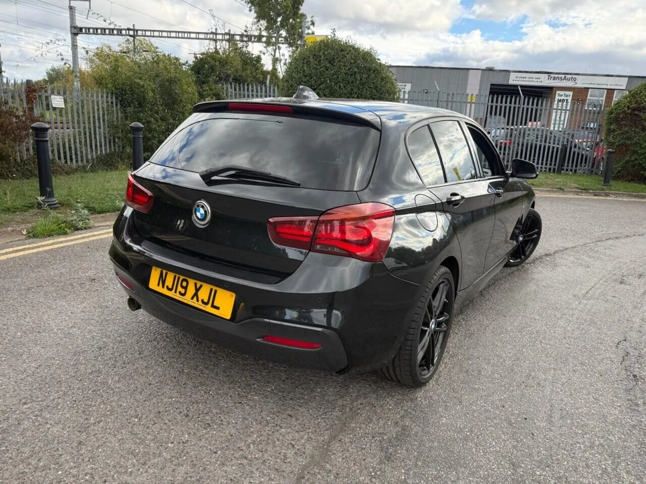BMW 1 Series 2019 photo 3