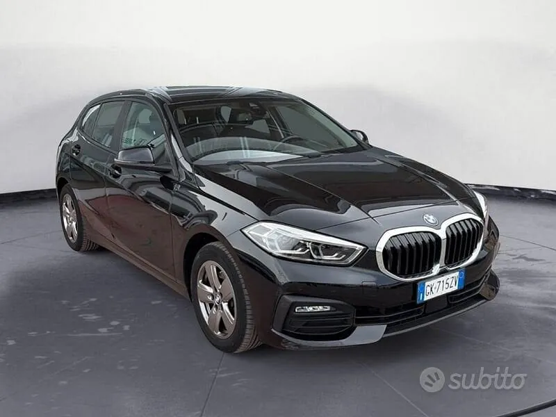 BMW 1 Series 2022 photo 3