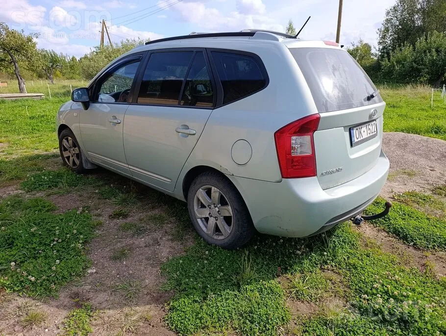 Kia Carens 2007 photo 3