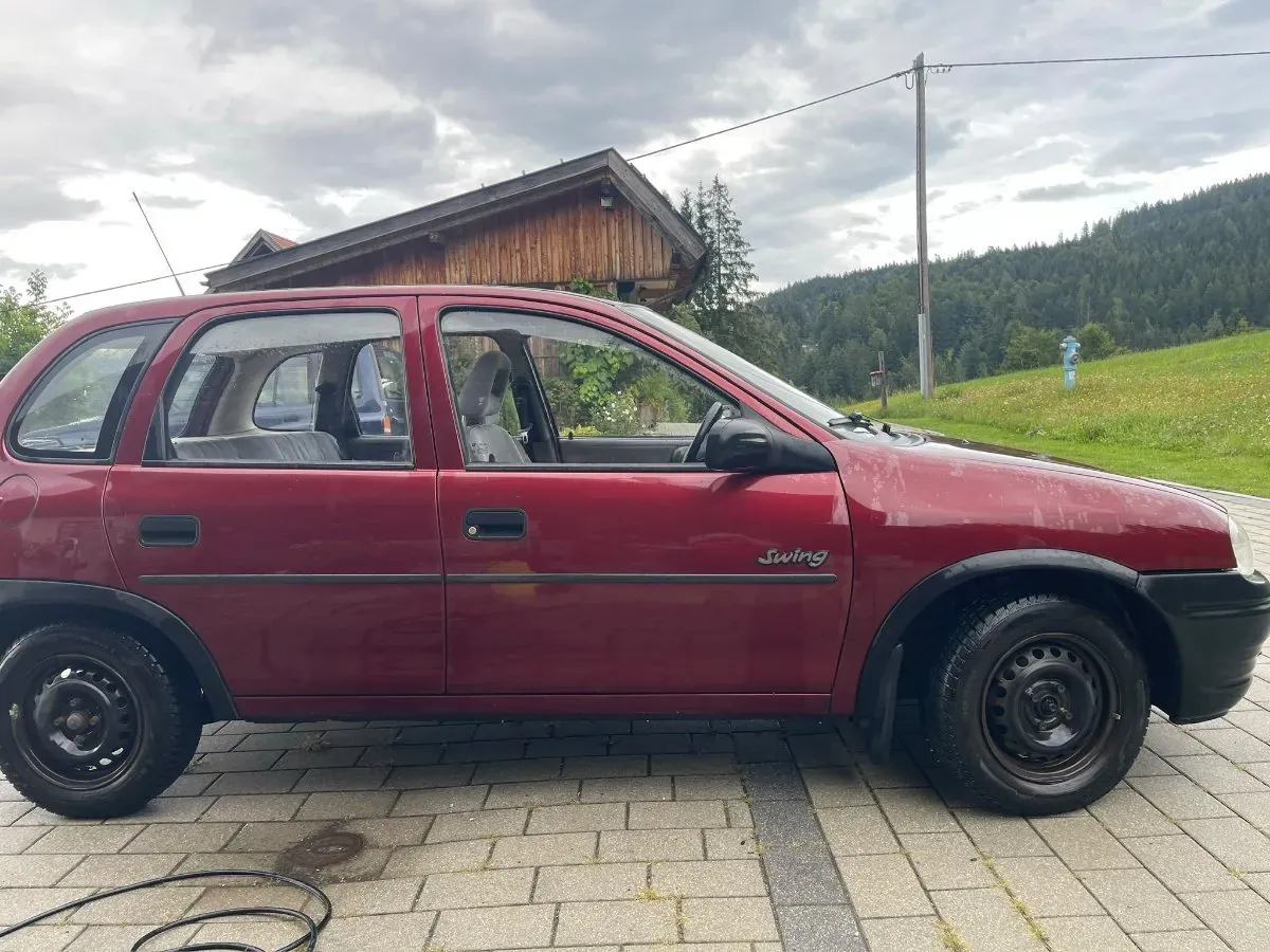 Opel Corsa 1993 photo 2