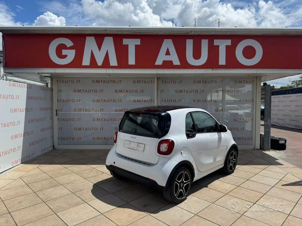 Smart Fortwo 2017 photo 5