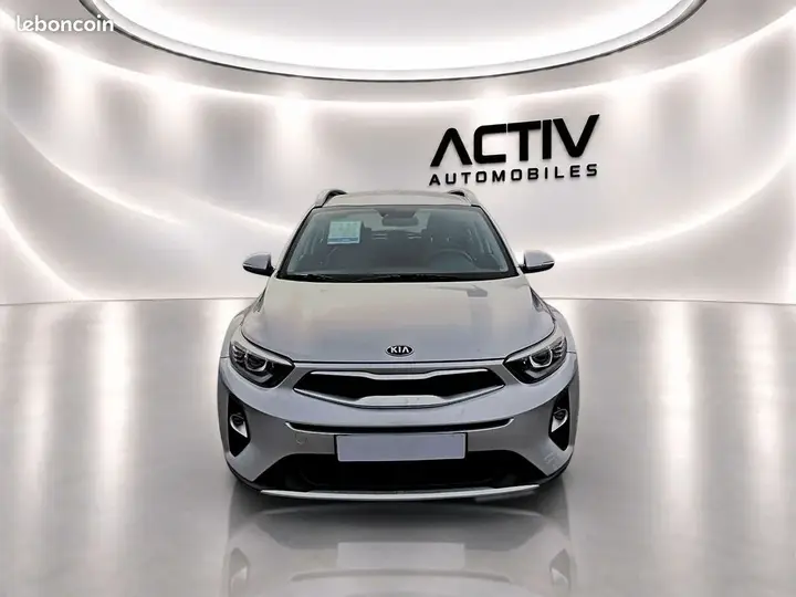 Kia Stonic 2020 photo 2