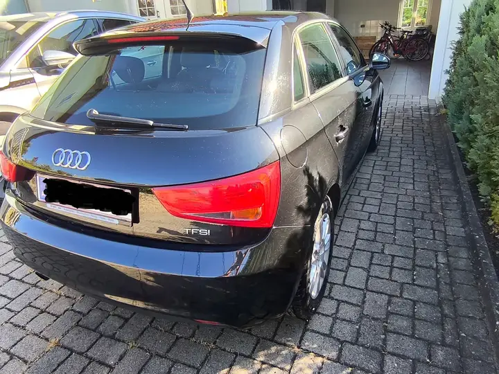 Audi A1 2013 photo 2