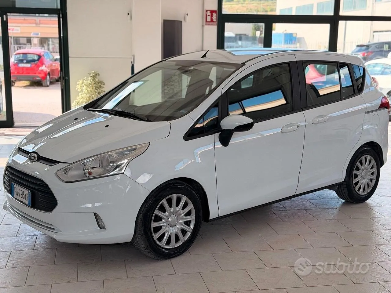 Ford B-Max 2015 photo 2