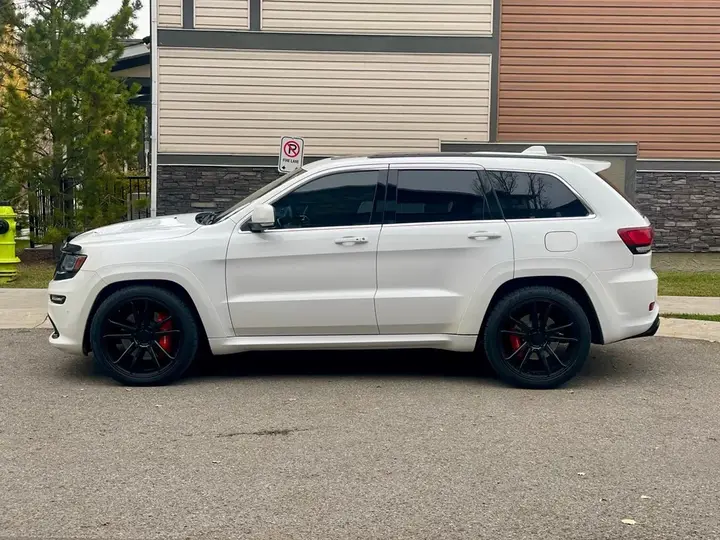 Jeep Grand Cherokee 2014 photo 2