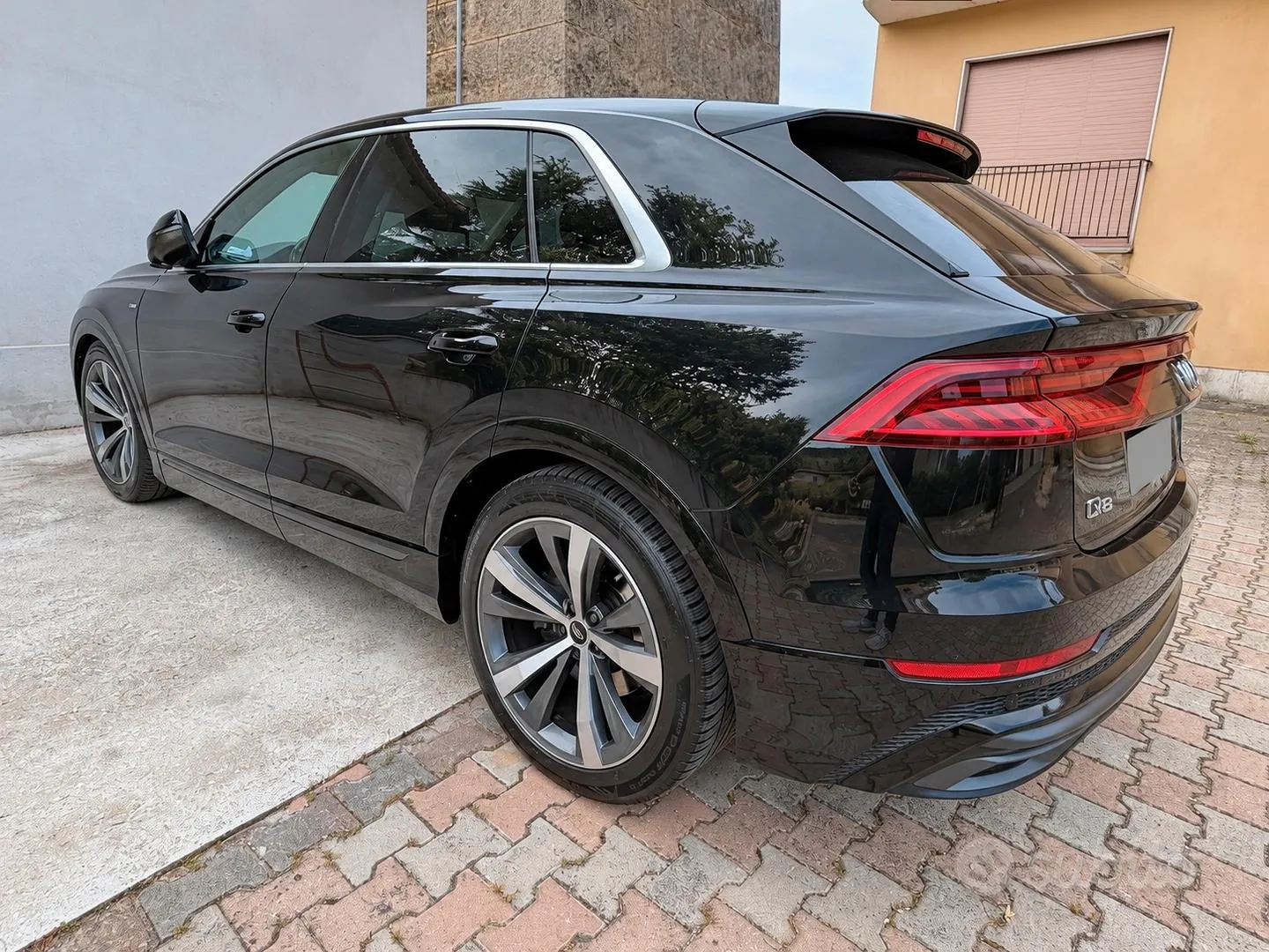 Audi Q8 2021 photo 3