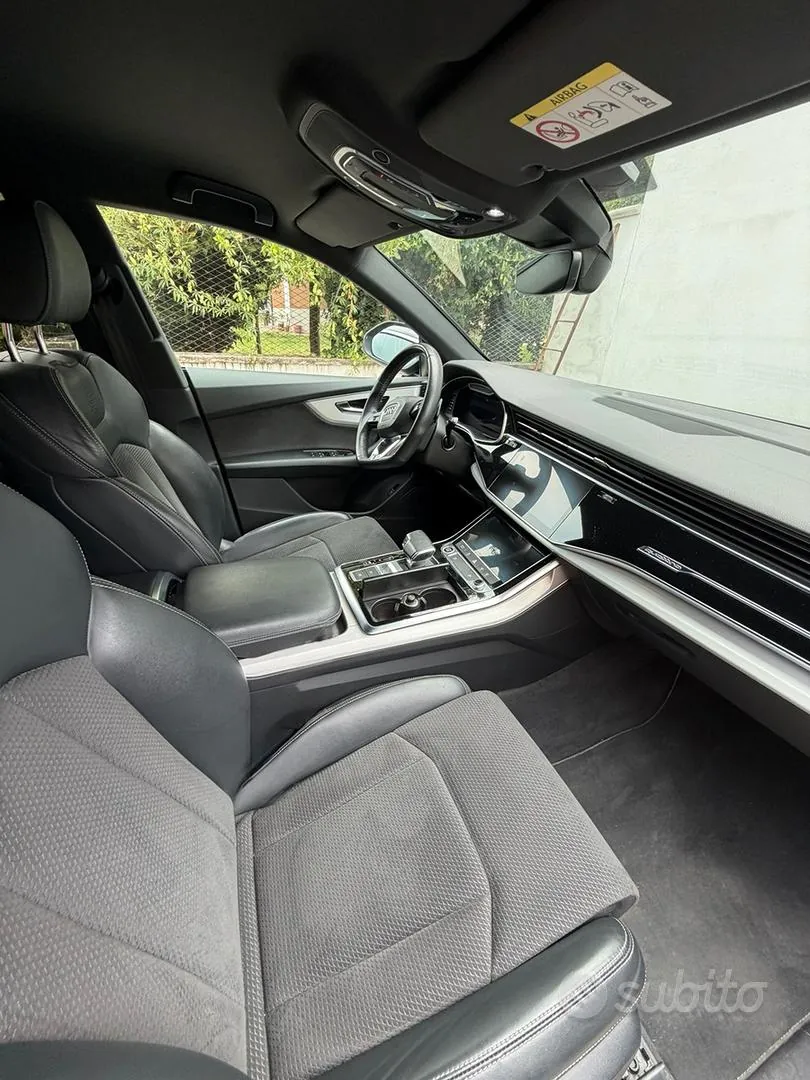 Audi Q8 2021 photo 5
