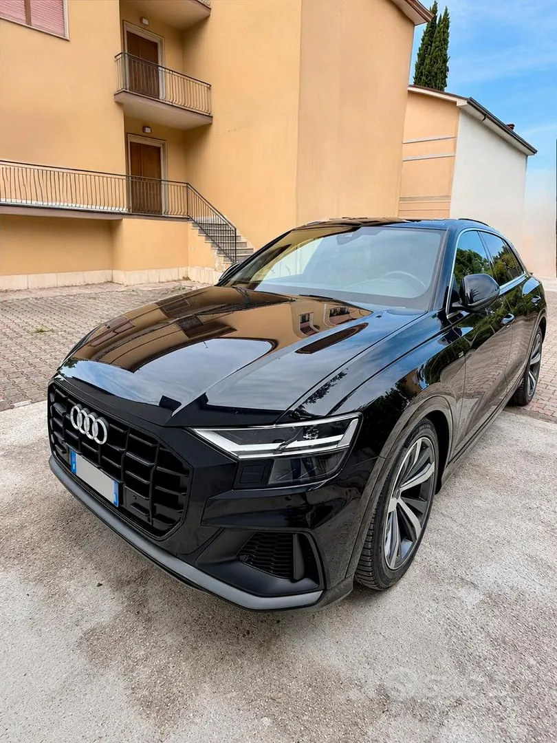 Audi Q8
