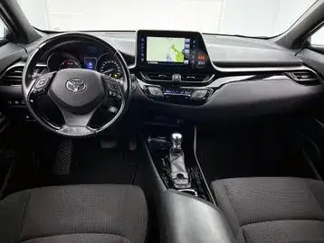 Toyota C-Hr 2019 photo 3
