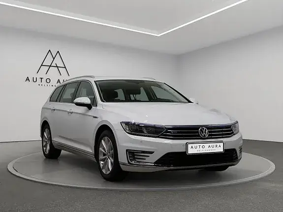 Volkswagen Passat 2018 photo 3