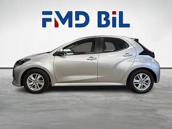 Toyota Yaris 2022 photo 2