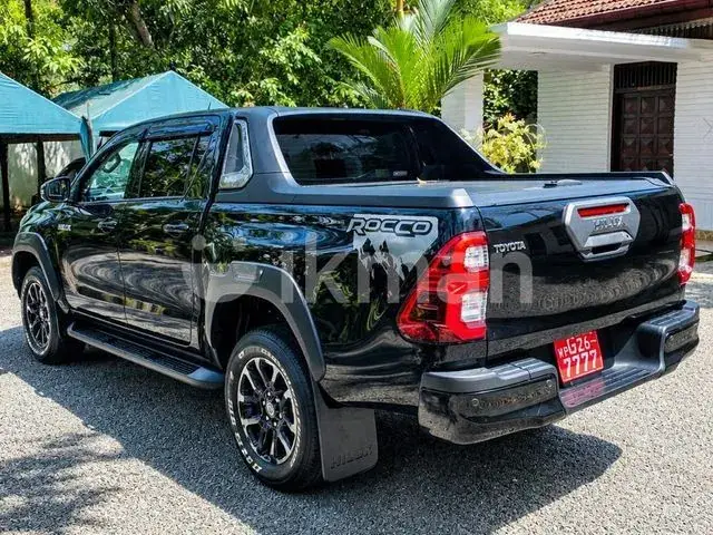 Toyota Hilux 2024 photo 5