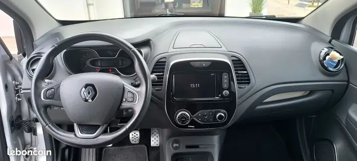Renault Captur 2019 photo 3