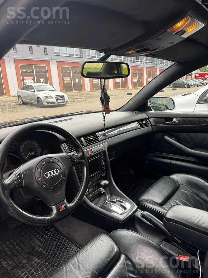 Audi S6 2000 photo 3