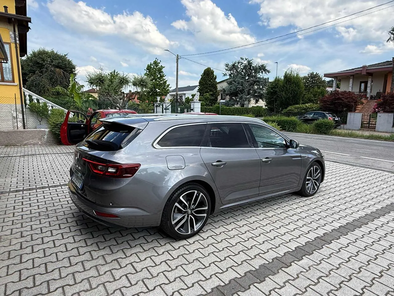 Renault Talisman 2017 photo 2