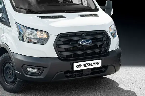 Ford Transit 2023 photo 2