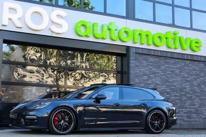 Porsche Panamera Sport Turismo 2019 photo 3
