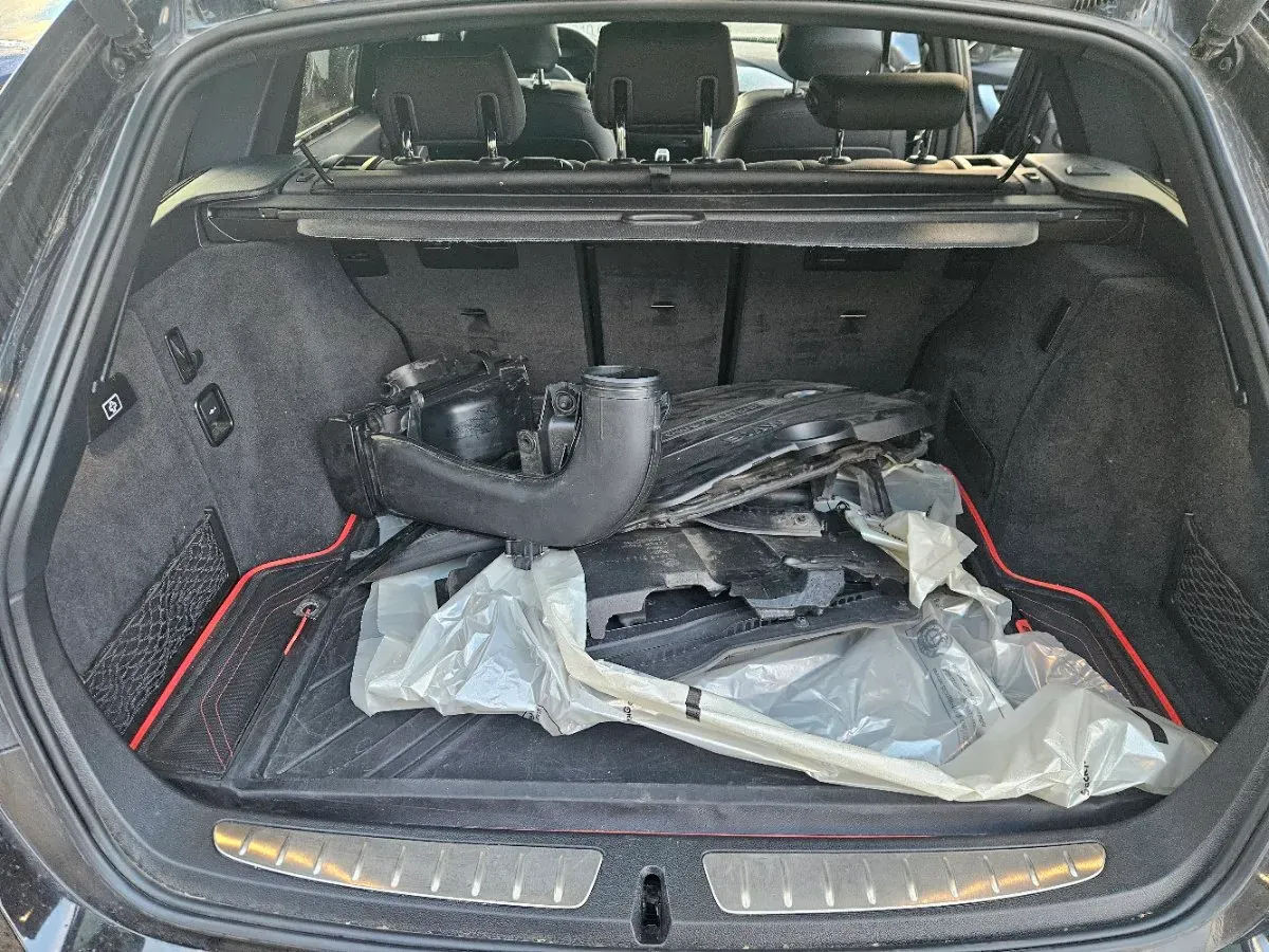 BMW 3 Series 2017 photo 2