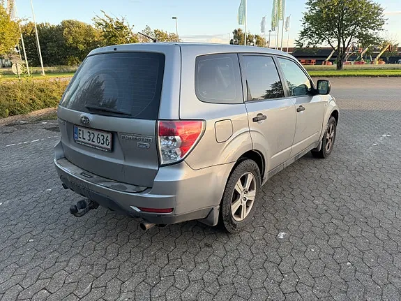 Subaru Forester 2009 photo 4
