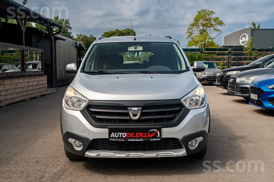 Dacia Lodgy 2016 photo 2