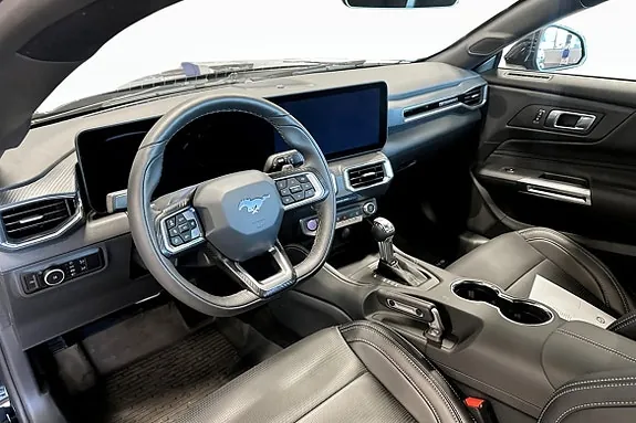 Ford Mustang 2026 photo 5