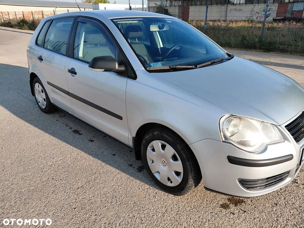 Volkswagen Polo 2007 photo 2