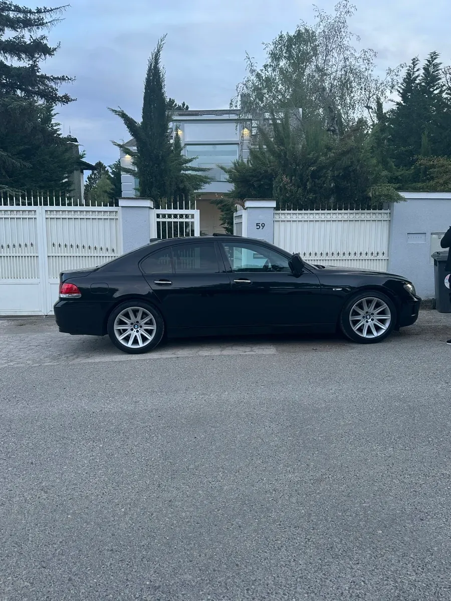 BMW 7 Series