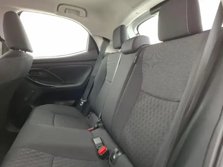 Toyota Yaris 2023 photo 5