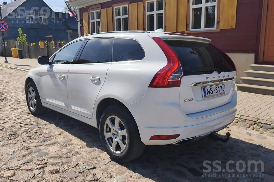 Volvo Xc60 2014 photo 2