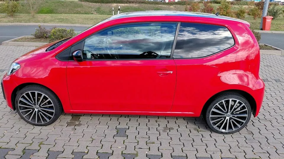 Volkswagen Up