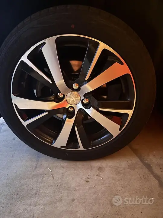 Peugeot 2008 2017 photo 5