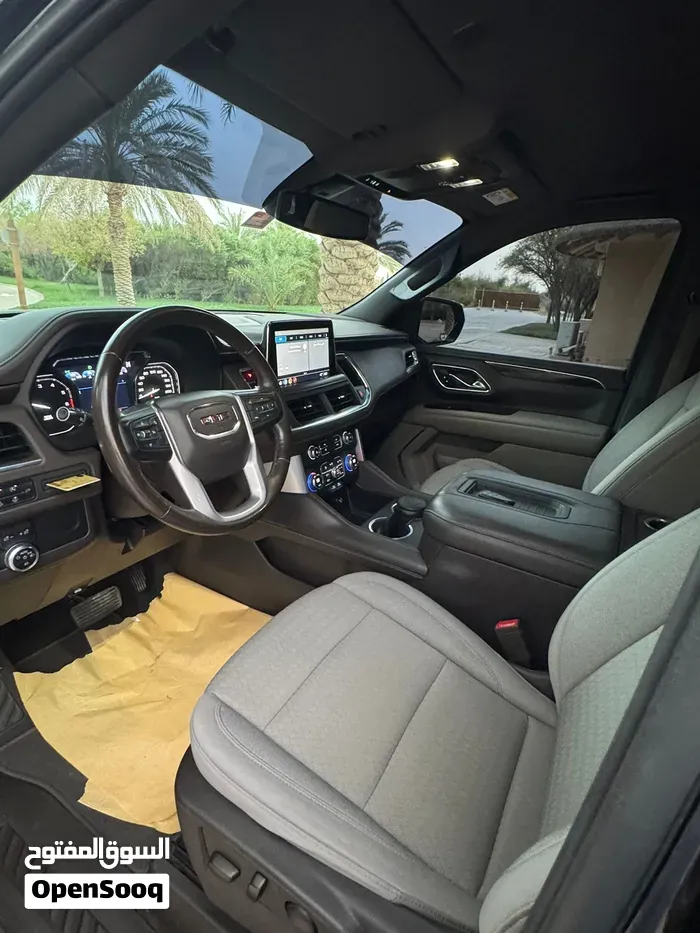 GMC Yukon 2021 photo 2