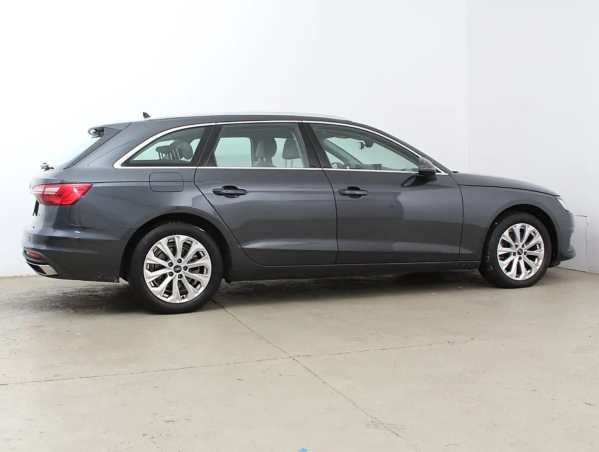 Audi A4 2020 photo 3