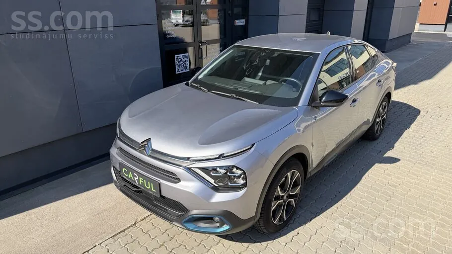 Citroen C4 2023 photo 3