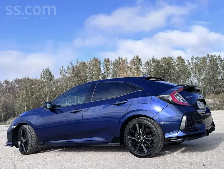 Honda Civic 2021 photo 3