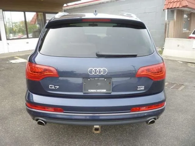 Audi Q7 2013 photo 3