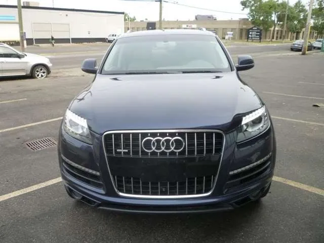 Audi Q7 2013 photo 2