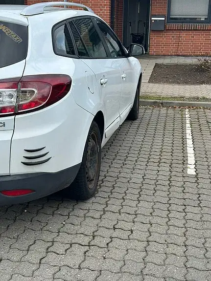 Renault Megane Iii 2013 photo 3