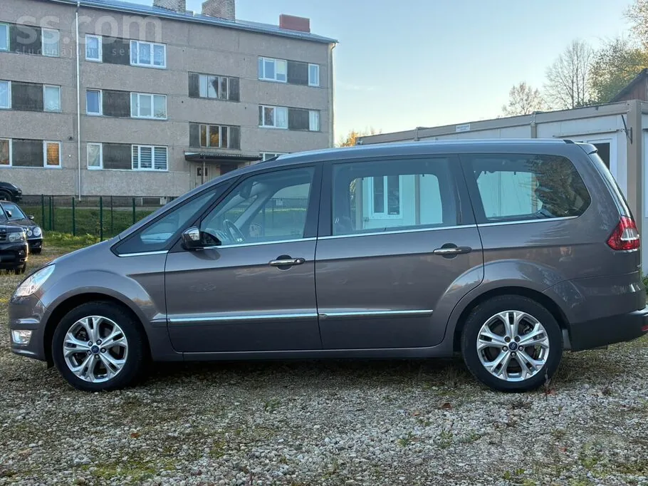 Ford Galaxy 2012 photo 5