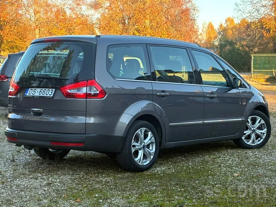Ford Galaxy 2012 photo 3