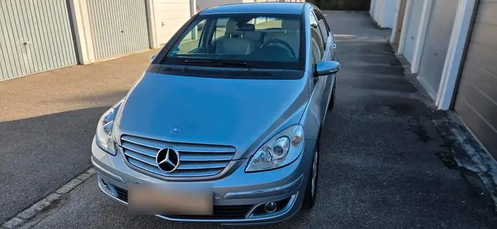 Mercedes-Benz B 150