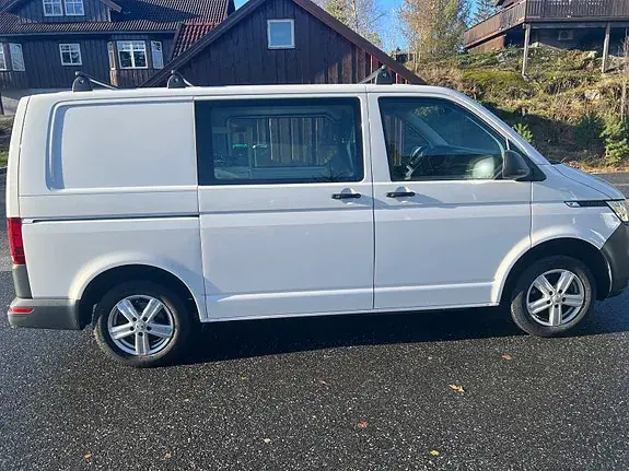 Volkswagen Transporter 2021 photo 5