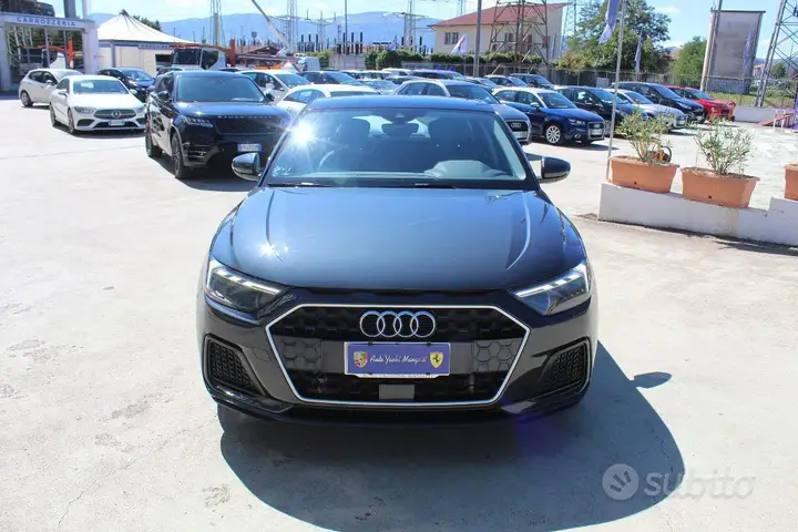Audi A1 2021 photo 2