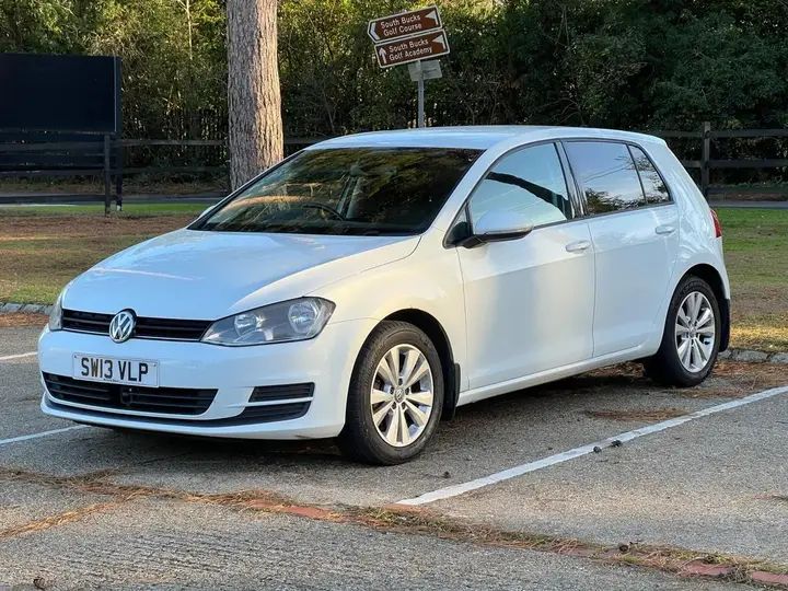 Volkswagen Golf 2013 photo 3
