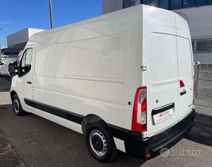 Renault Master 2016 photo 2