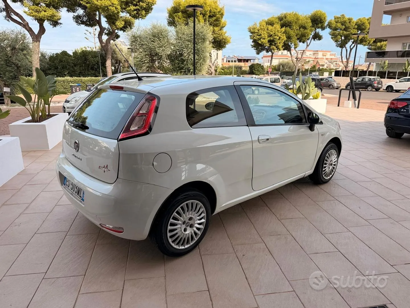 Fiat Punto 2013 photo 5
