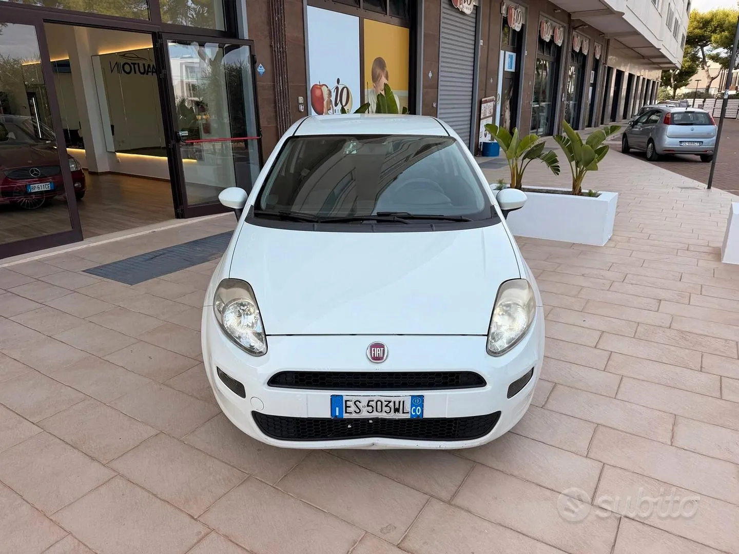 Fiat Punto 2013 photo 3