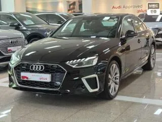 Audi A4 2023 photo 2