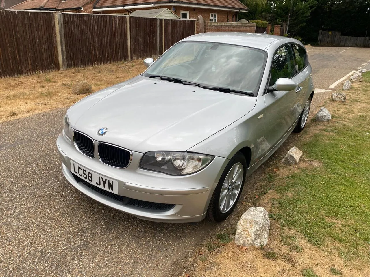 BMW 1 Series 2008 photo 2