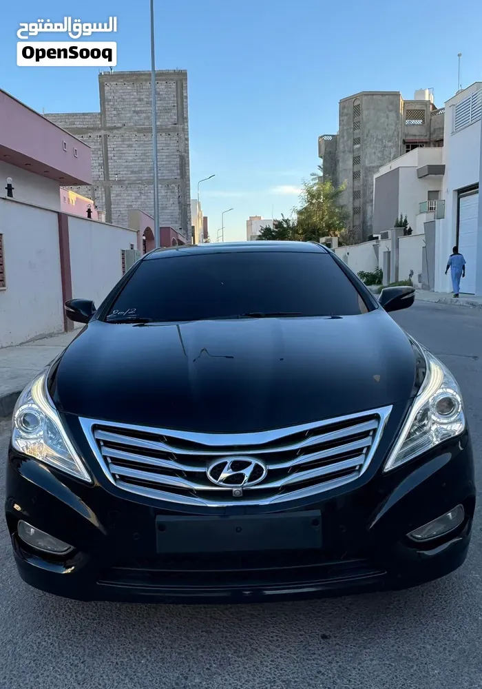 Hyundai Azera 2012 photo 2